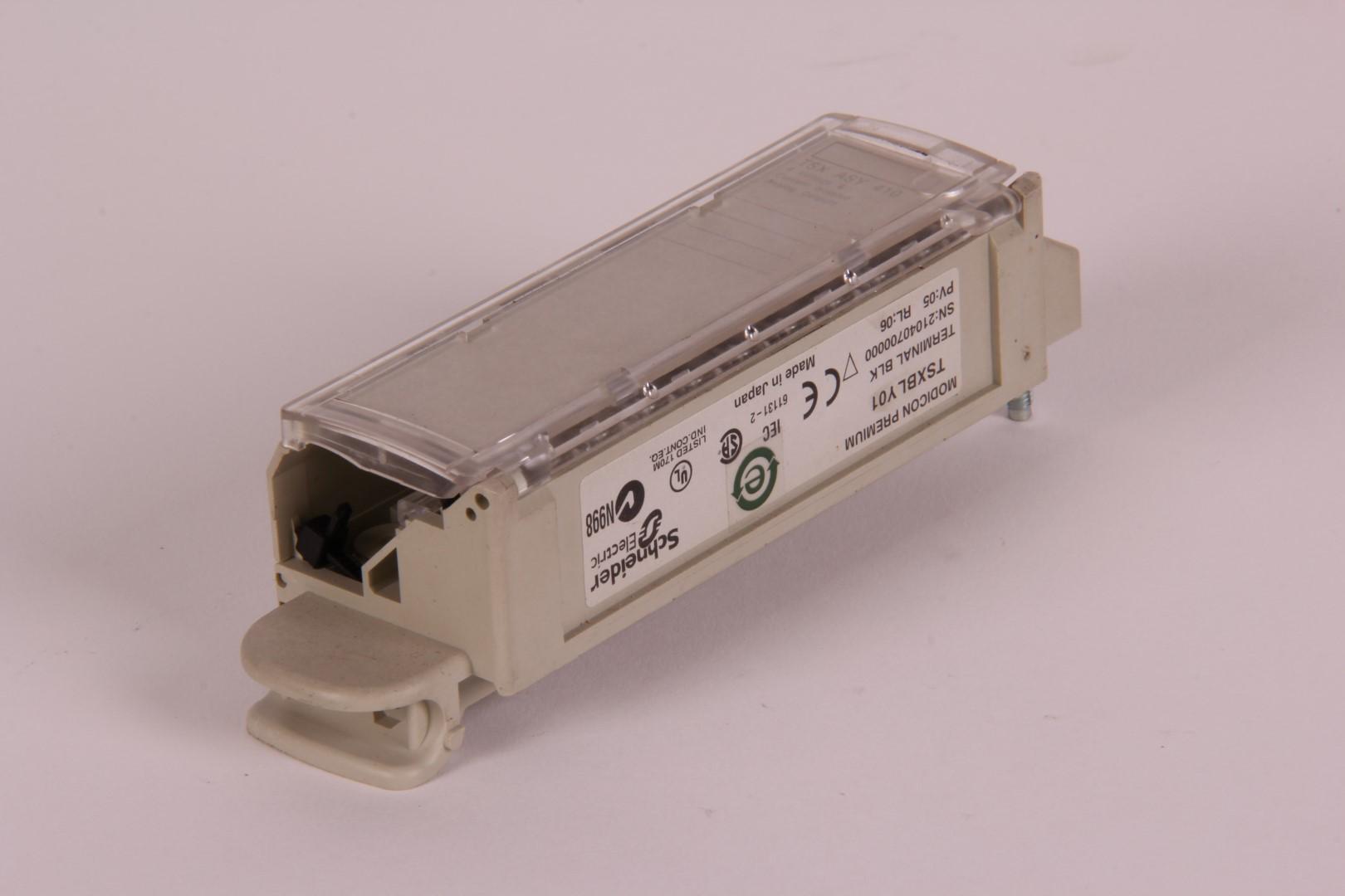 TSXBLY01